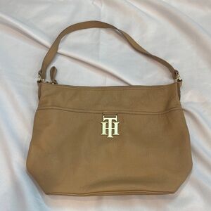 Tommy Hilfiger Tan Pebbled Leather Shoulder Bag with Gold Logo
